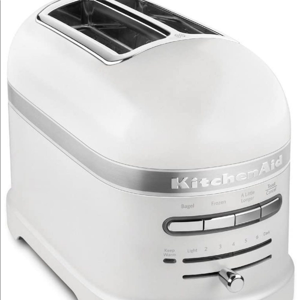 ISO White Kitchen Aid utensils.